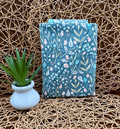 Kindle Paperwhite Sleeve - Feminine Sage Green Boho Floral Print, Foam Padded Electronic Cover, Customize with snap and personalization!